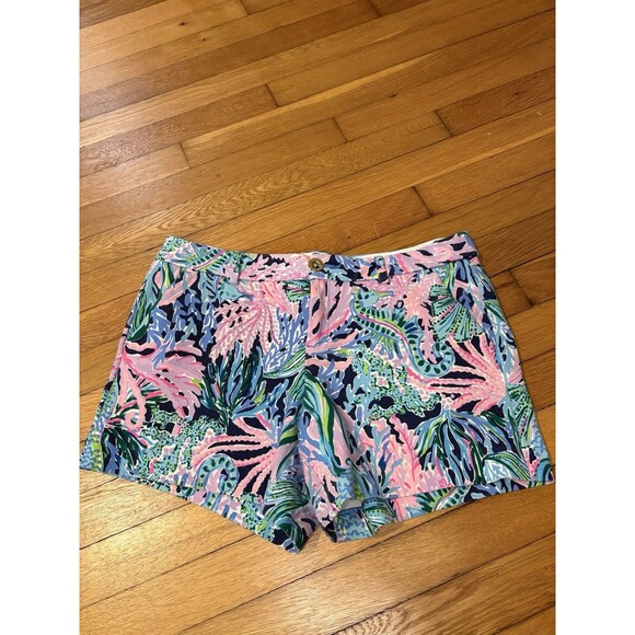Lilly Pulitzer Pants - Lilly Pulitzer Size 10 Callahan 5" Shorts Multicolor Floral